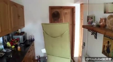 这个哥哥怎么还活着 英国小哥ben恶搞弟弟 ​​​