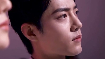 肖战风波后现身，悄悄改了“个人简介”，看到介绍：粉丝泪目了