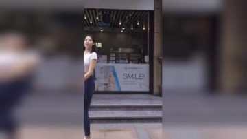 #刘太阳#街拍#穿搭#美女#三里屯街拍