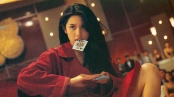 梁家辉过60大寿众星庆祝 邱淑贞躲后头藏不住美貌