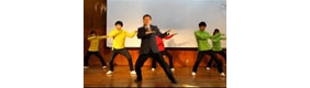 【拍客】老师与学生共同演绎：最雷人的舞蹈