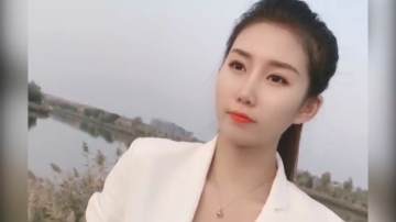 民间好声音，美女一首《雨滴问问你》，甜美嗓音让人醉