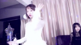 三位美女翻跳《Full moon》被这舞蹈惊艳到了！