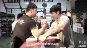 Master达人空间站 他 一个酷爱健身的型男