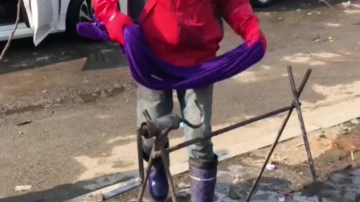 高手在民间，妹子自制脱水工具，实用便捷