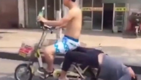 神经病的日常：各种奇葩搞怪神人神怪