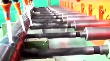 钢管原来可以这样打孔，第一次见