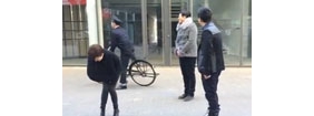 【拍客】王大锤装酷被搞汪聪笑趴下