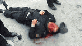 违规停车被劝离 宾利女司机叫人打瞎保安