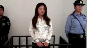 女子杀死丈夫逃亡12年，被抓时已在上海安家是4个孩子母亲