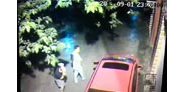 【拍客】监拍小偷盗窃轿车内钱物全过程