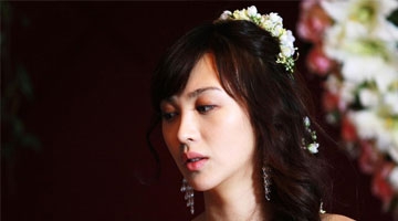 李菲儿新恋情曝光 男子现身家中换衣疑似已同居