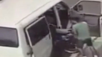 实拍小偷偷车全过程 只需十几秒轻松到手