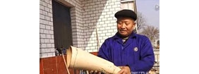 【拍客】七旬老人自制纯手工假肢免费帮助残疾人