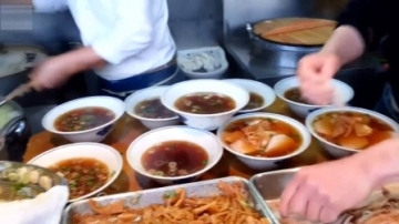 实拍日本街头美食（拉面）
