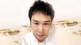 小沈阳微博晒素颜照 网友：有些老得认不出了