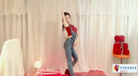 甜美女主播自拍燃舞蹈系列！