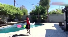 国外牛人还原麦迪35秒13分