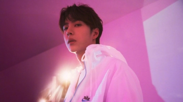 王一博街舞炸场合集，酷盖跳舞燃炸全场，真的是太帅了