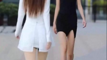 街拍：“撞腿”不可怕，谁短谁尴尬