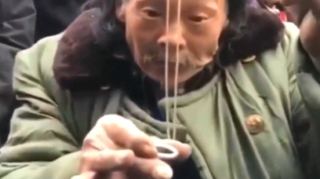 高手在民间：这位云南老人变得魔术，你们有没有看懂的？