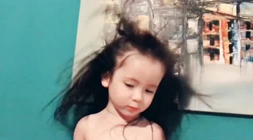 妩媚小萌妹摇头舞，可爱萌翻太美了！