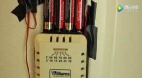 牛人受游戏启发 自制声控智能家居