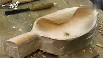 绝活：国外牛人用整块木头，纯手工打造一个水果碗
