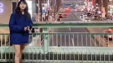日本天台上的美女，比一线明星还要美，又找到了恋爱的感觉！