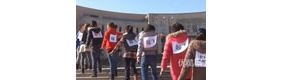 【拍客】大学妹纸"起飞style"走你造型爆红