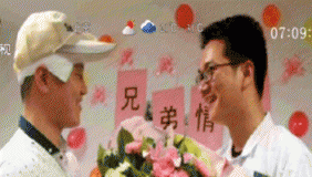 医生300个电话劝重病患者回来手术 筹款为他解忧