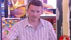 冷冻人在啤酒冰箱