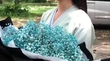 琉璃：袁冰妍这明星做的也太接地气了，还和粉丝唠起磕了