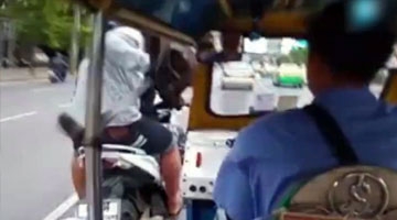 曼谷突突车司机与抢包贼合作 抢走香港游客包裹