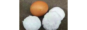 【拍客】江苏多地冰雹如枪林弹雨 打碎玻璃砸破头