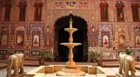 印度最奢侈的豪宅，600多个保姆伺候一家五口人！