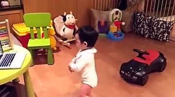 国际舞蹈冠军就看你们的啦，这舞姿跳的真带劲，萌宝们加油